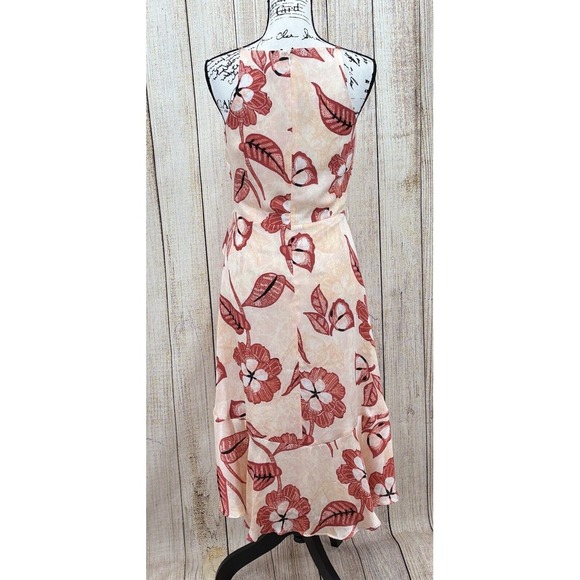 White House Black Market Faux Wrap Ruffle Dress Size 4 Eyelet Floral Roccoco NWT - Picture 2 of 8